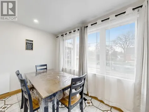 48 Christopher Drive Cambridge ON N1R 4R6