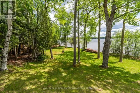 243 Beach Lane Wollaston ON K0L 1P0