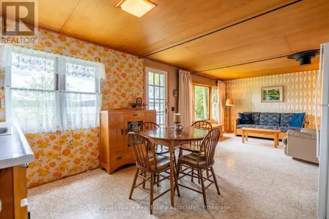 243 Beach Lane Wollaston ON K0L 1P0