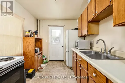 1085 3rd A Avenue East Owen Sound ON N4K 2L1