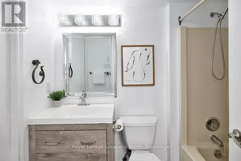49 Trott Boulevard Collingwood ON L9Y 5B8
