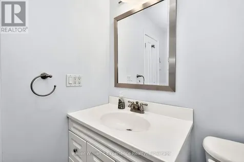 19 Viel Street Penetanguishene ON L9M 1J1
