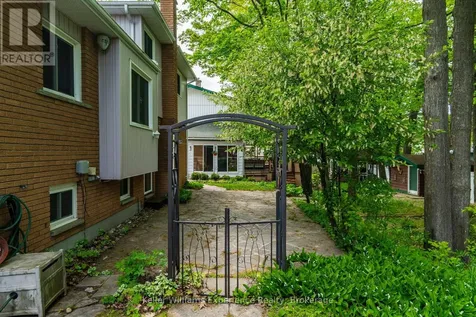 19 Viel Street Penetanguishene ON L9M 1J1