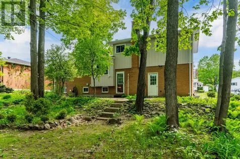 19 Viel Street Penetanguishene ON L9M 1J1