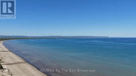 23 Sunnidale Road North Wasaga Beach ON L9Z 2B7