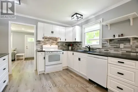 23 Sunnidale Road North Wasaga Beach ON L9Z 2B7