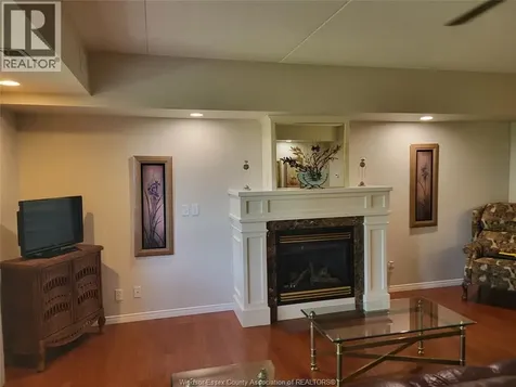 315 Village Grove Tecumseh ON N8N 5G4