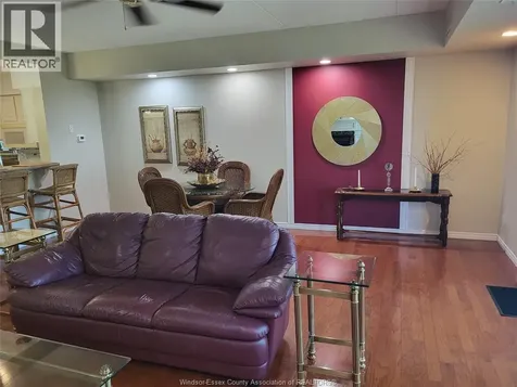 315 Village Grove Tecumseh ON N8N 5G4