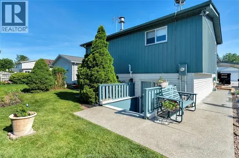 72 Cherry Street Mcgregor ON N0R 1J0