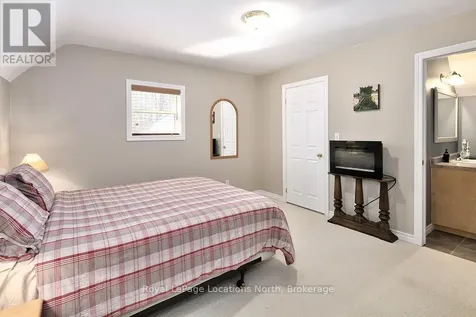 166 Raglan Street Grey Highlands ON N0C 1E0