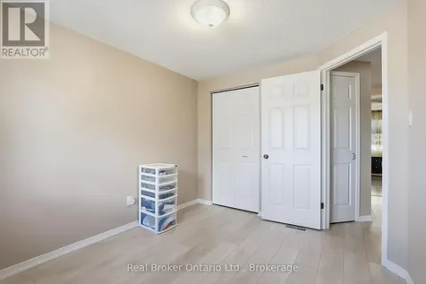 10 Fallowfield Drive Kitchener ON N2C 0A4