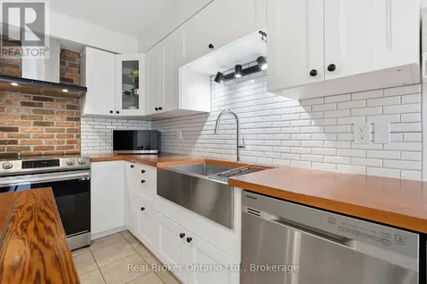10 Fallowfield Drive Kitchener ON N2C 0A4