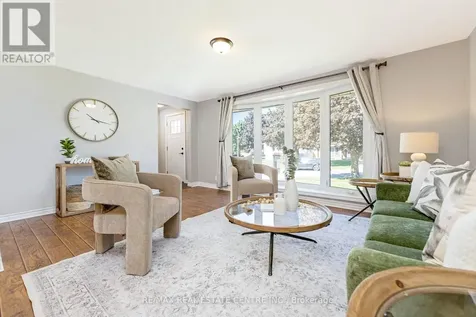 12 Selkirk Court Kitchener ON N2E 1M3