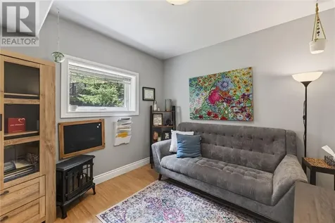 158 Crater Crescent Sudbury ON P3E 5Y8