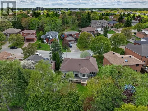 158 Crater Crescent Sudbury ON P3E 5Y8