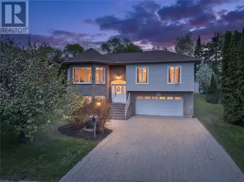 158 Crater Crescent Sudbury ON P3E 5Y8