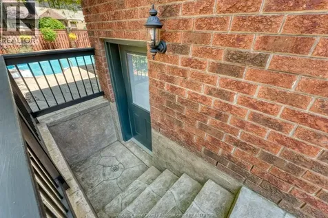 3898 Northway Avenue Windsor ON N9G 2P9