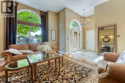3898 Northway Avenue Windsor ON N9G 2P9
