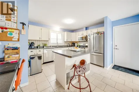 26 Cheyenne Court Leamington ON N8H 5E3