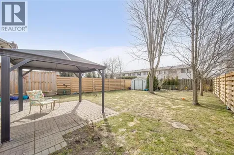 26 Cheyenne Court Leamington ON N8H 5E3