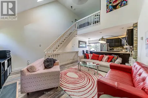 471 Oxbow Crescent Collingwood ON L9Y 5B4
