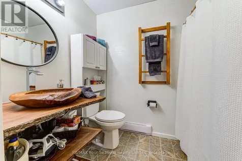 471 Oxbow Crescent Collingwood ON L9Y 5B4