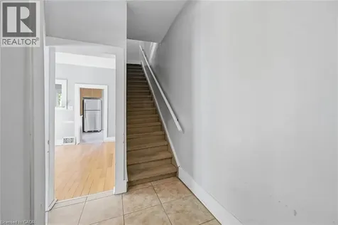 343 Cumberland Avenue Hamilton ON L8M 2A4