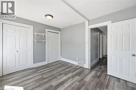 343 Cumberland Avenue Hamilton ON L8M 2A4