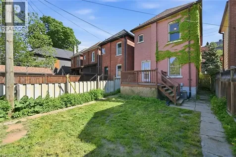 343 Cumberland Avenue Hamilton ON L8M 2A4
