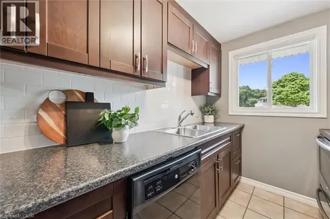 541 Shingle Bridge Place Cambridge ON N3H 5C4