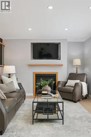 541 Shingle Bridge Place Cambridge ON N3H 5C4