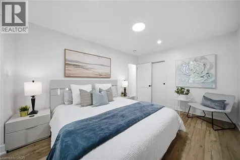 2066 Rebecca Street Oakville ON L6L 2A2