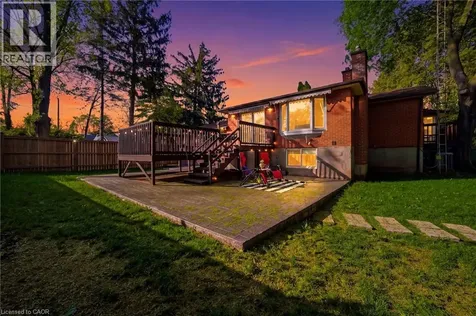 2066 Rebecca Street Oakville ON L6L 2A2
