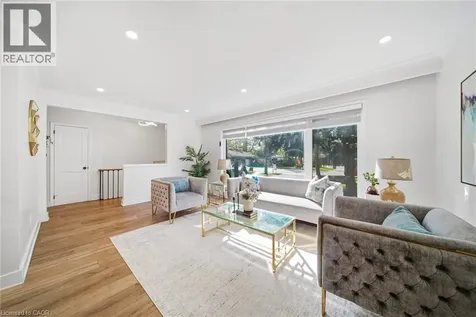 2066 Rebecca Street Oakville ON L6L 2A2