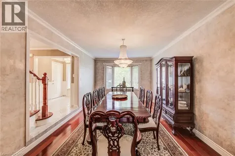 48 Lennox Crescent Kitchener ON N2N 2P5