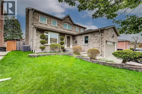 48 Lennox Crescent Kitchener ON N2N 2P5