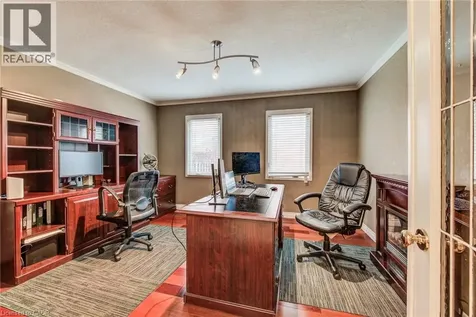 48 Lennox Crescent Kitchener ON N2N 2P5