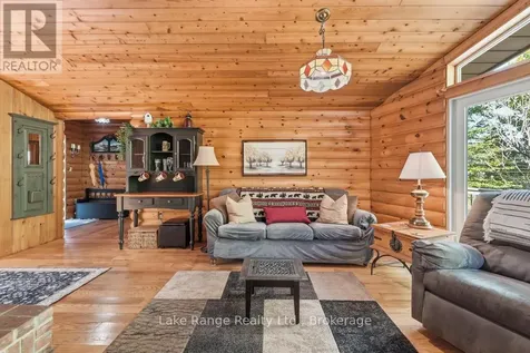 216 Kickapoo Drive Huron-kinloss ON N2Z 2X3