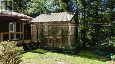 216 Kickapoo Drive Huron-kinloss ON N2Z 2X3