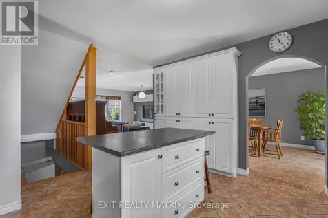 1045 Sidney Street Hawkesbury ON K6A 3N2
