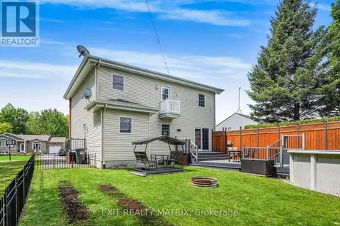 1045 Sidney Street Hawkesbury ON K6A 3N2