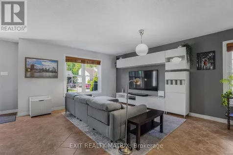 1045 Sidney Street Hawkesbury ON K6A 3N2