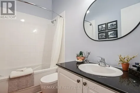 66 Wellington Street Stratford ON N5A 2L2