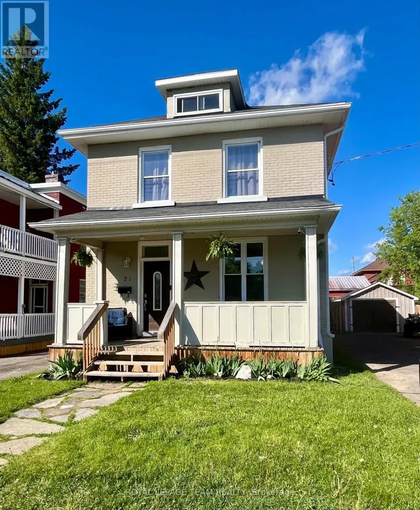 71 Argyle Street North Renfrew ON K7V 1S7