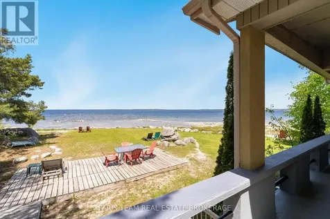 1787 Champlain Road Tiny ON L9M 0B6
