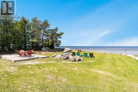 1787 Champlain Road Tiny ON L9M 0B6