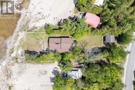1787 Champlain Road Tiny ON L9M 0B6