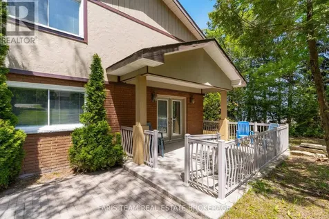 1787 Champlain Road Tiny ON L9M 0B6
