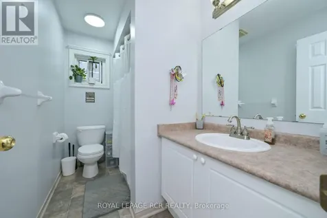 121 Dyer Drive Wasaga Beach ON L9Z 1M1