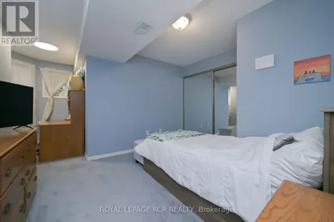 121 Dyer Drive Wasaga Beach ON L9Z 1M1